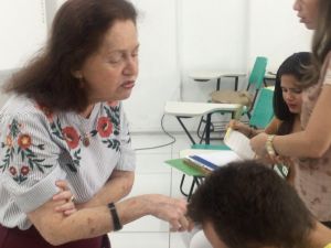 Profª Maria da Glória (IBC) -of. de Braille